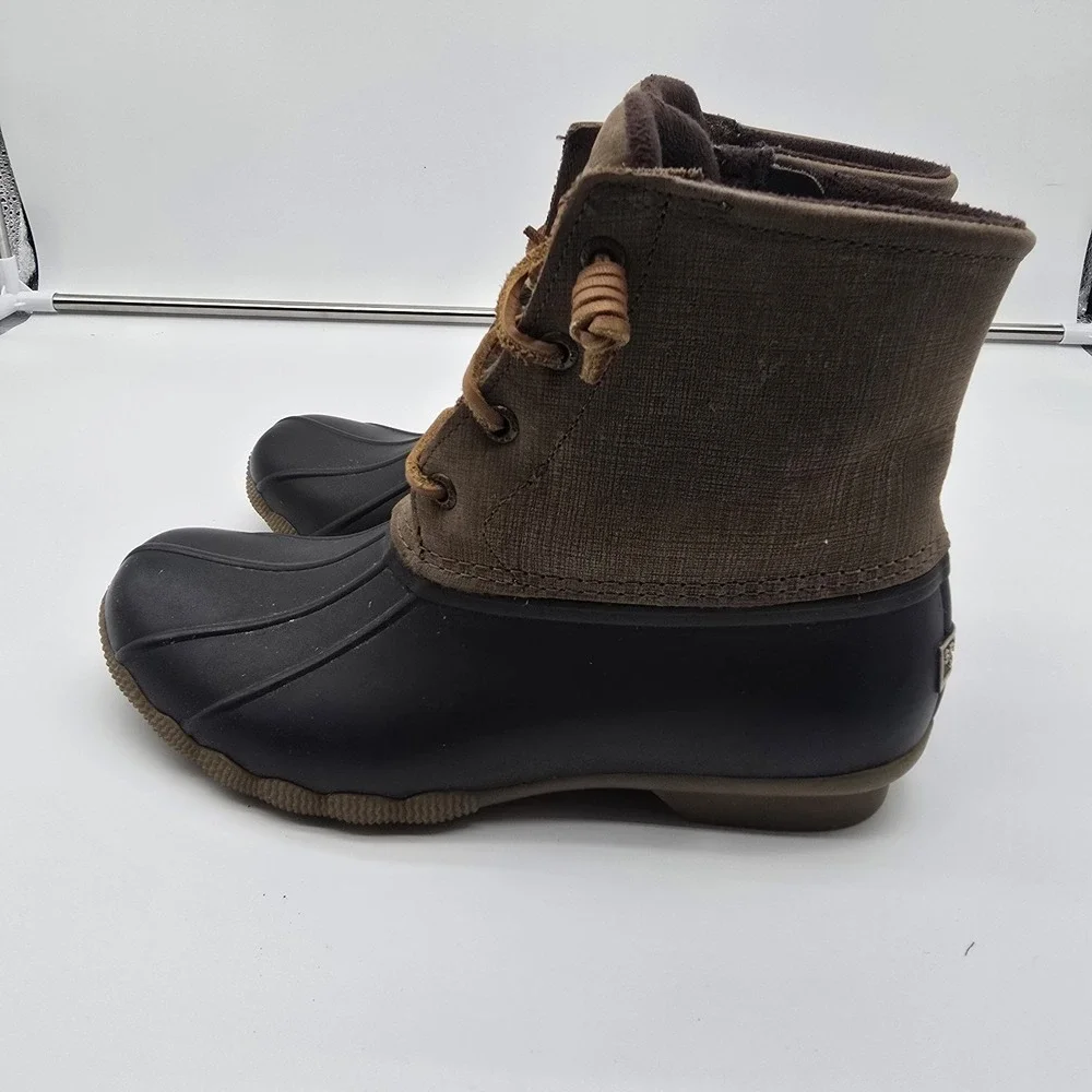 Sperry Top Sider Women 7.5 Saltwater Core Boots Brown/Olive‎ Waterproof 99729